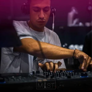 THE-MIST-HOOKAH-&-COFFEE-LOUNGE